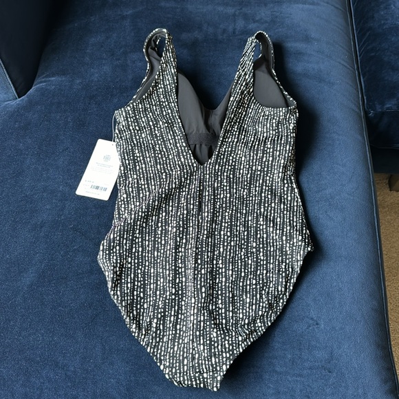 Athleta Seychelles One Piece Swimsuit - Picture 3 of 3